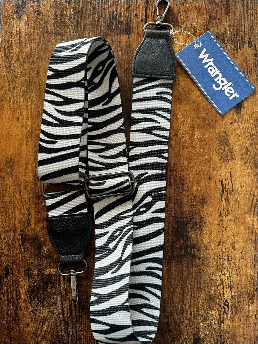Wrangler Black & White Zebra Print Crossbody Strap Guitar Strap Style NWT